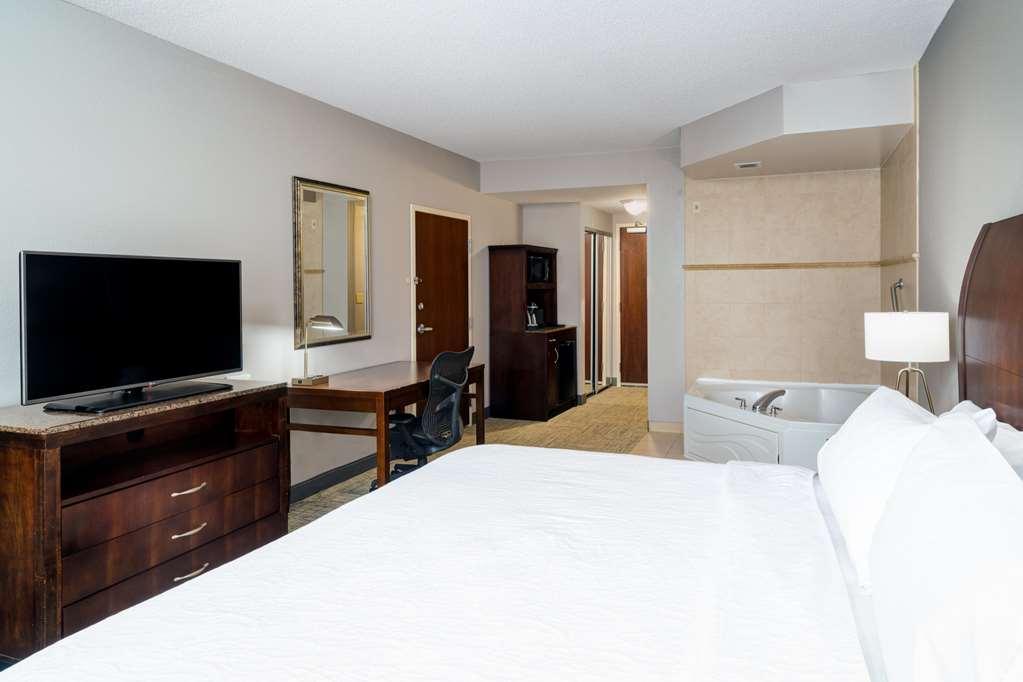 Hilton Garden Inn Augusta Room photo