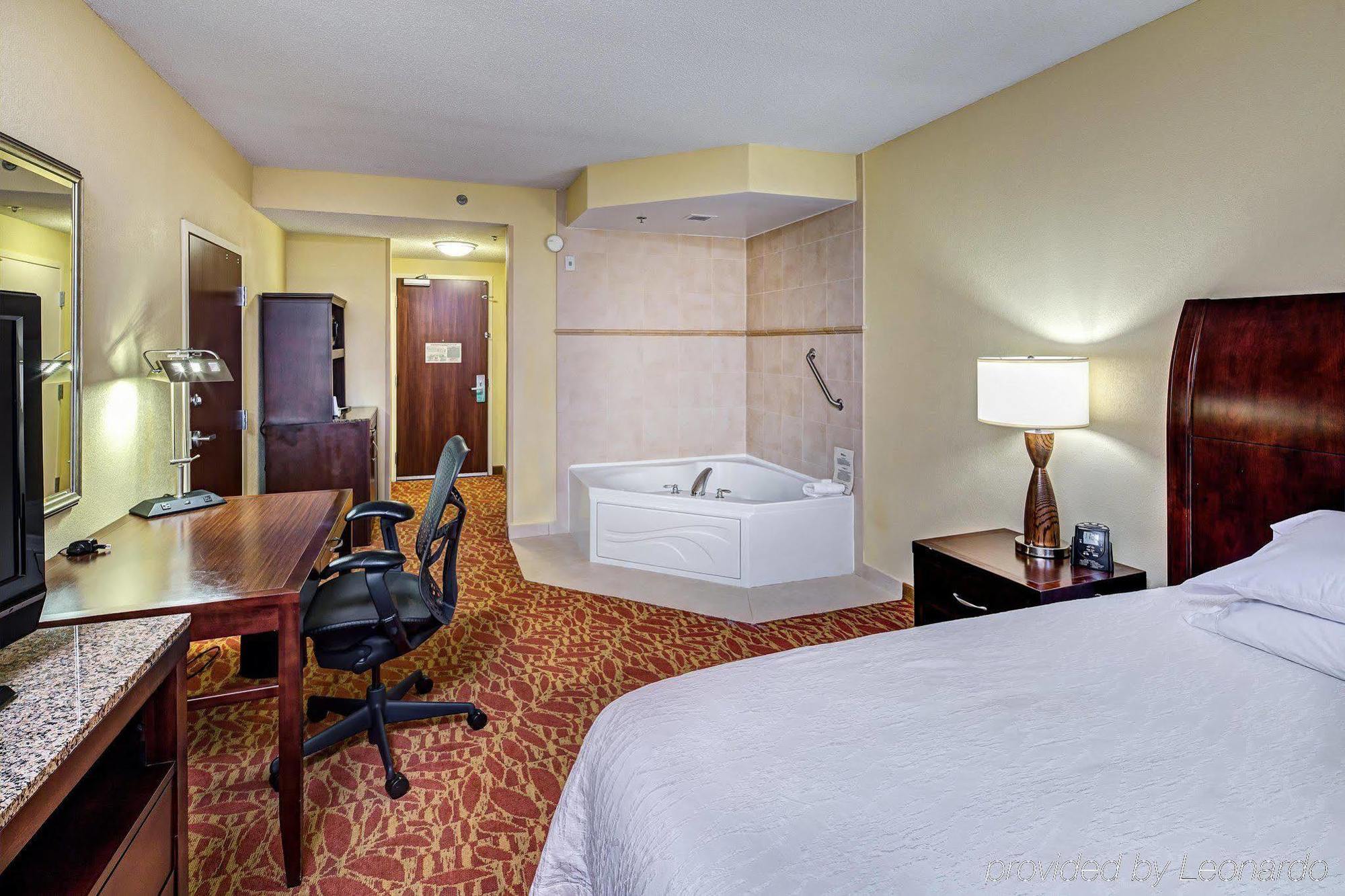 Hilton Garden Inn Augusta Exterior photo